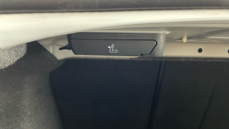 BMW 2 Series 220i M Sport 2dr Step Auto [Pro Pack] Petrol Coupe